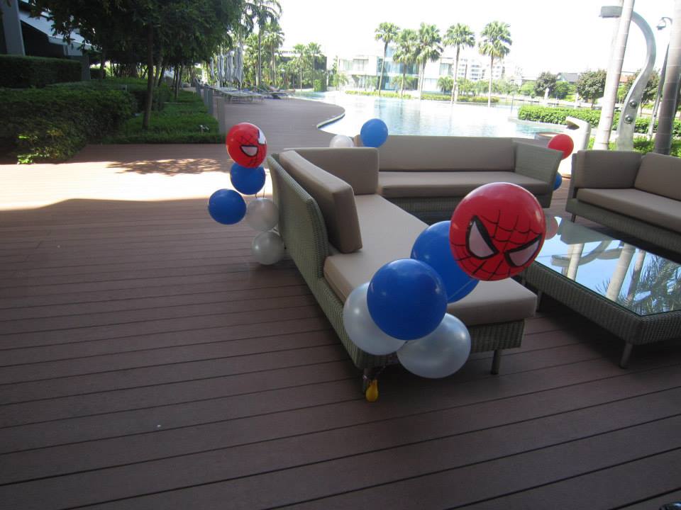 spiderman helium balloons
