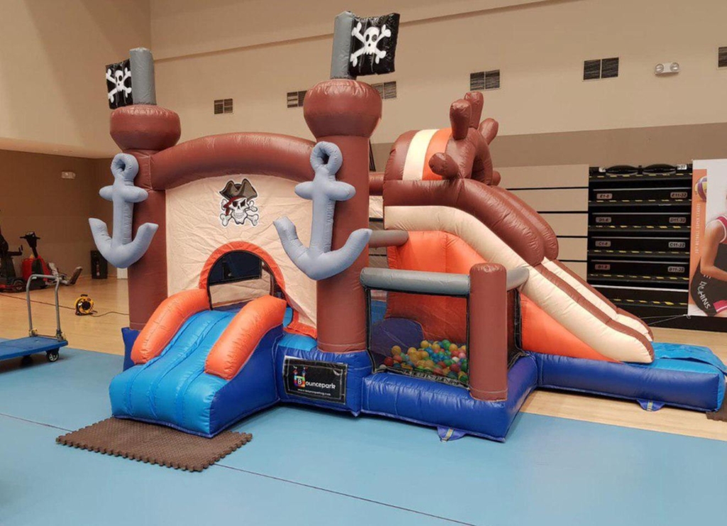 bouncy castle pirate ship 4.85 x 3.2 x 2.9m