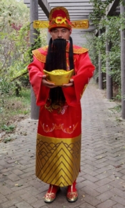 cai shen ye costume rental