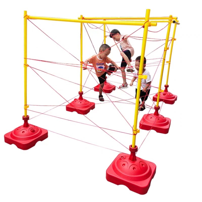 Obstacle Course - Avoid touching the ropes