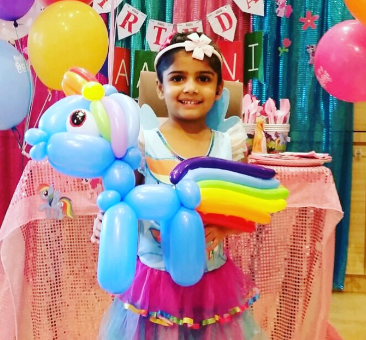 birthday party theme unicorn